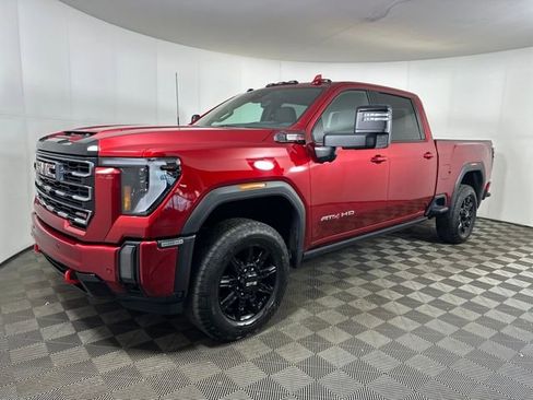 Used 2024 GMC Sierra 2500 AT4 w/ AT4 Premium Plus Package image 7