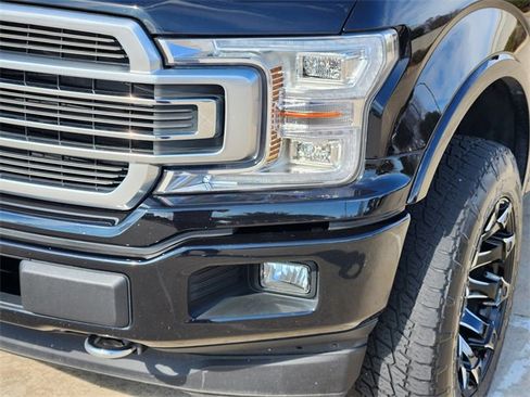 Used 2019 Ford F150 Limited w/ Trailer Tow Package image 9
