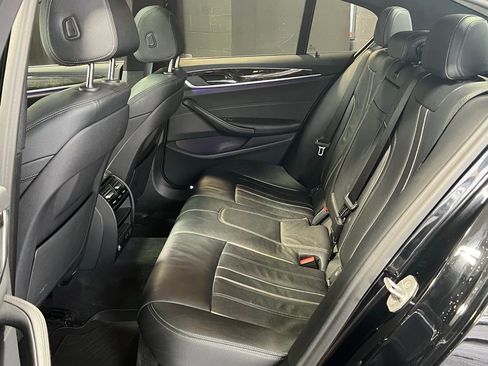 Used 2020 BMW 540i xDrive w/ Premium Package image 15