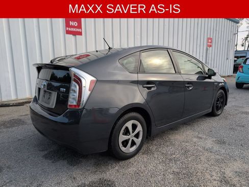 Used 2015 Toyota Prius Two FWD image 8