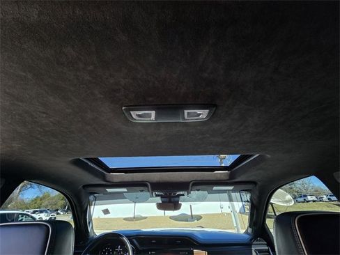 Used 2024 GMC Sierra 1500 Denali Ultimate image 32