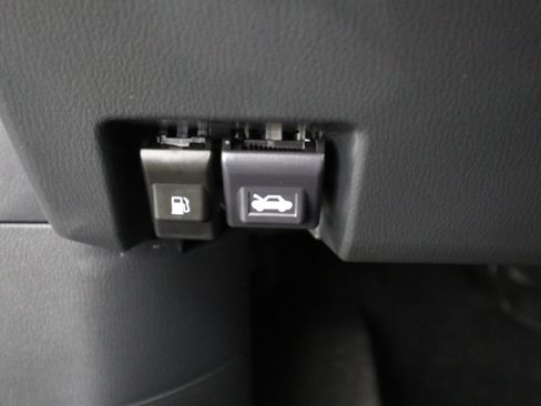 Certified 2025 MAZDA CX-5 AWD 2.5 S w/ Select Package image 30