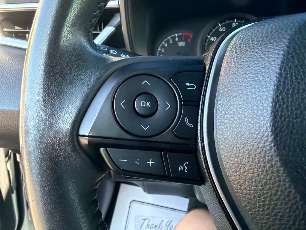 Used 2020 Toyota Corolla SE FWD image 29