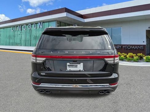 New 2026 Lincoln Aviator Reserve w/ Luxury Package RWD image 5
