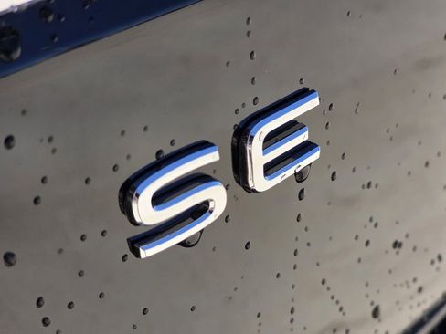 New 2026 Volkswagen Atlas SE FWD image 7