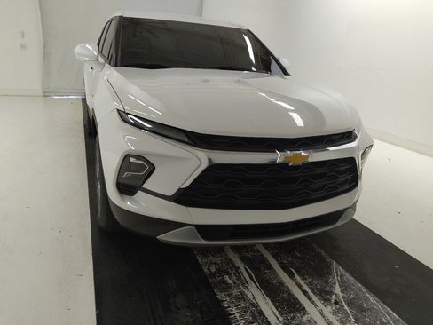 Used 2024 Chevrolet Blazer LT w/ LPO, Floor Liner Package FWD image 14