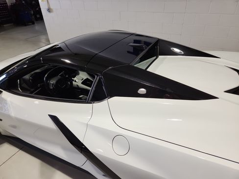 Certified 2023 Chevrolet Corvette Stingray Preferred Conv w/ Z51 Performance Package RWD image 5