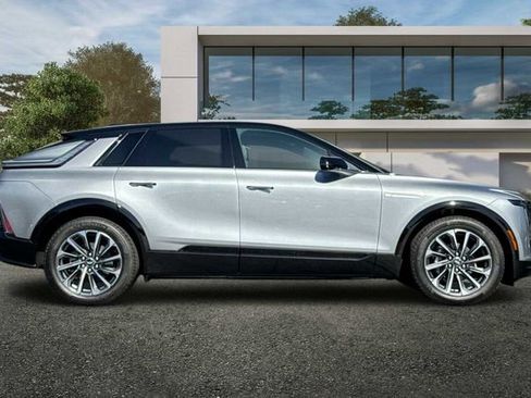 New 2025 Cadillac Lyriq Sport image 3