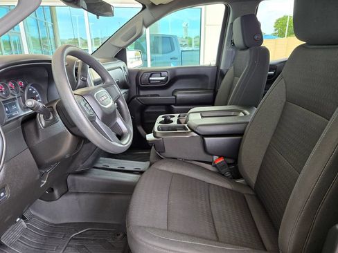 Used 2025 GMC Sierra 1500 Pro w/ Graphite Edition RWD image 9