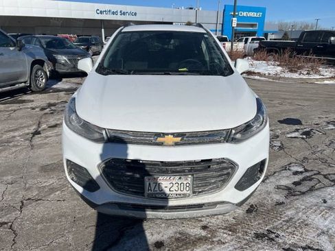 Used 2020 Chevrolet Trax LT image 8