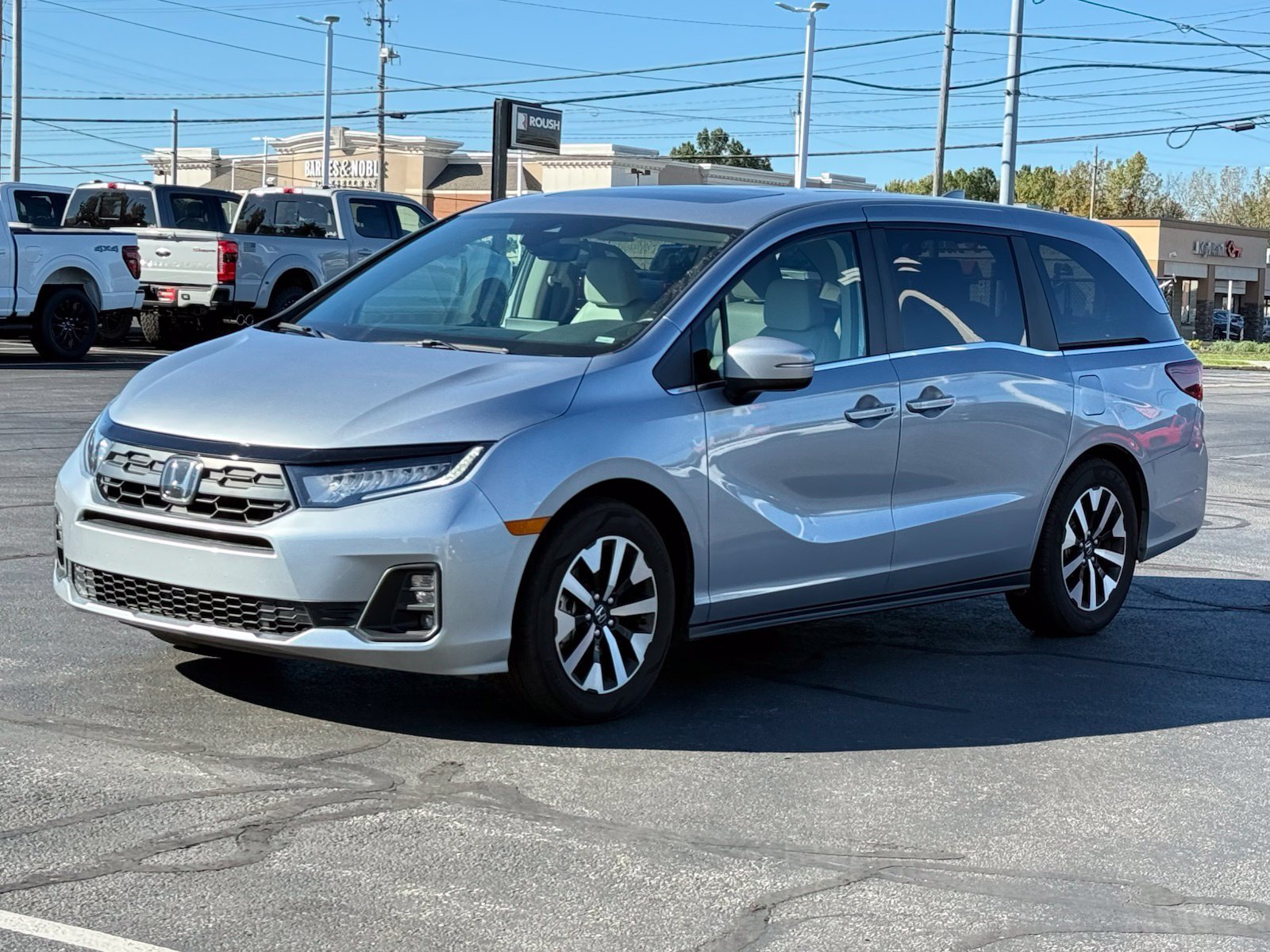 Used 2025 Honda Odyssey EX-L image 8