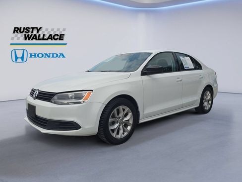 Used 2014 Volkswagen Jetta TDI Value Edition FWD image 1