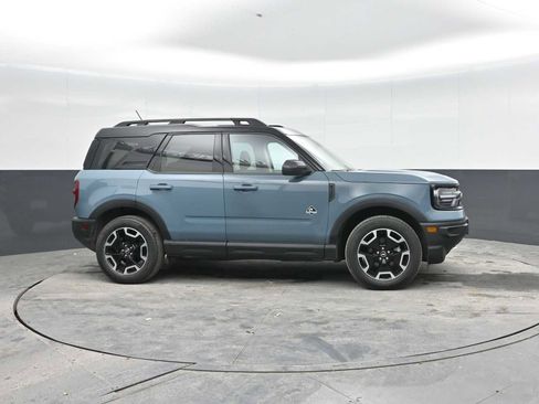 Used 2023 Ford Bronco Sport Outer Banks w/ Tech Package AWD/4WD image 7