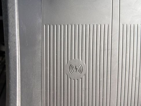 New 2026 Volvo EX30 Cross Country Ultra w/ Protection Package Premier image 36