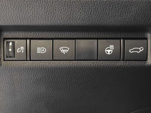 Certified 2021 Toyota RAV4 XSE AWD/4WD image 18