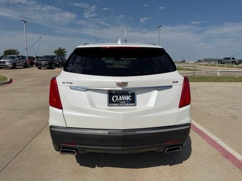 Used 2019 Cadillac XT5 Premium Luxury w/ Driver Assist Package FWD image 5