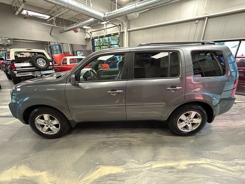 Used 2011 Honda Pilot EX image 30