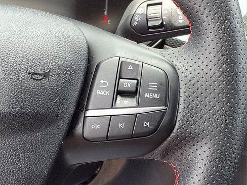 Used 2025 Ford Escape ST-Line FWD image 17