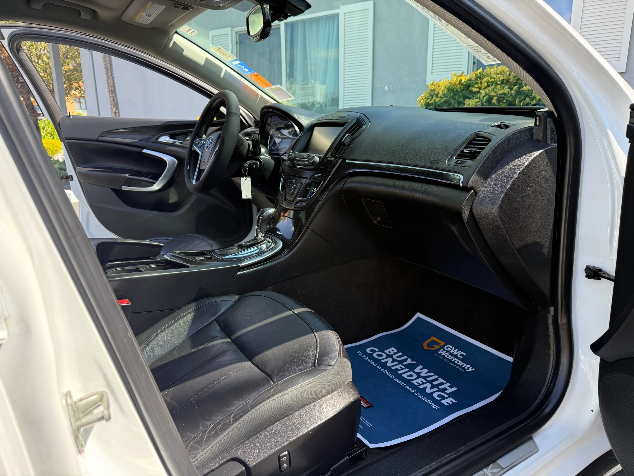 Used 2014 Buick Regal FWD image 11