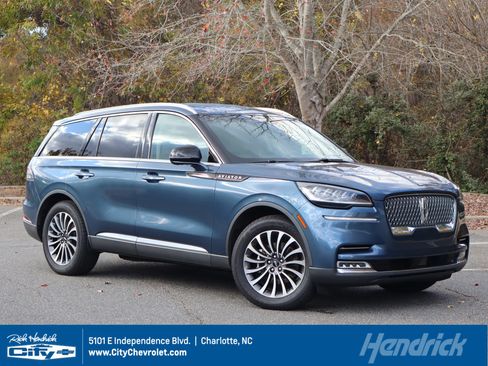 Used 2020 Lincoln Aviator Reserve image 1