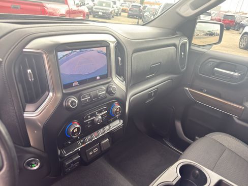 Certified 2019 Chevrolet Silverado 1500 LT w/ All-Star Edition AWD/4WD image 22