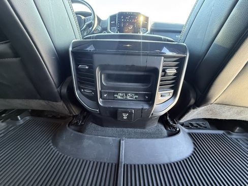 Used 2021 RAM 1500 Laramie image 12