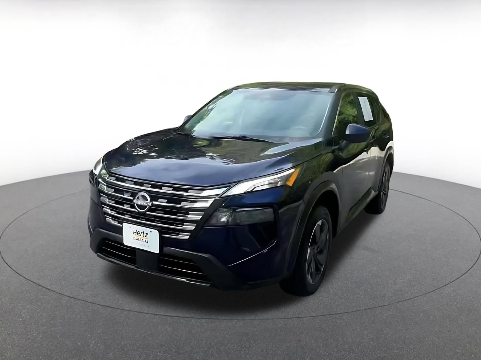 Used 2025 Nissan Rogue SV AWD/4WD image 6