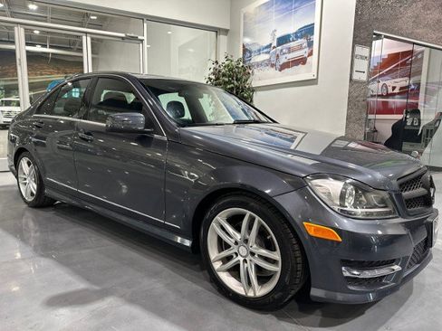 Used 2013 Mercedes-Benz C 250 Sedan image 12