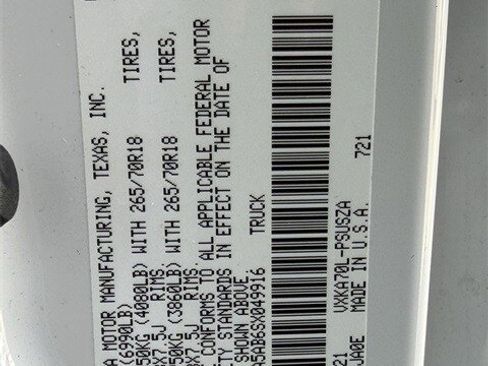 Used 2025 Toyota Tundra SR5 image 31