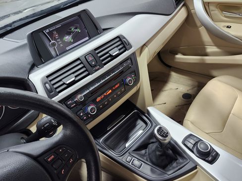 Used 2013 BMW 328i Sedan image 32