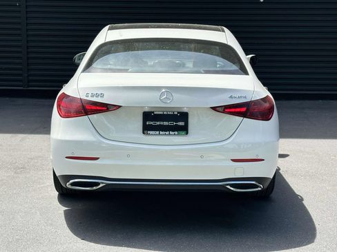 Used 2025 Mercedes-Benz C 300 4MATIC Sedan image 4
