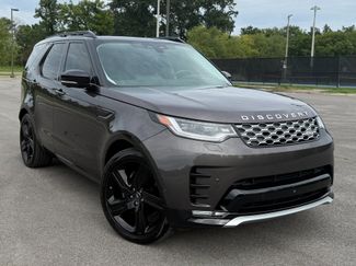 Used 2025 Land Rover Discovery Metropolitan Edition AWD/4WD video 1