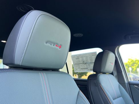 New 2026 GMC Acadia AT4 image 19
