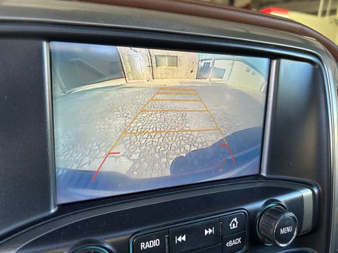 Used 2017 Chevrolet Silverado 1500 High Country image 9