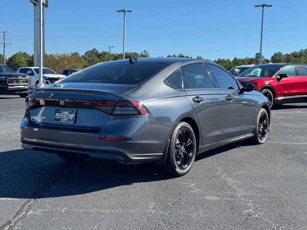 Used 2025 Honda Accord SE image 3