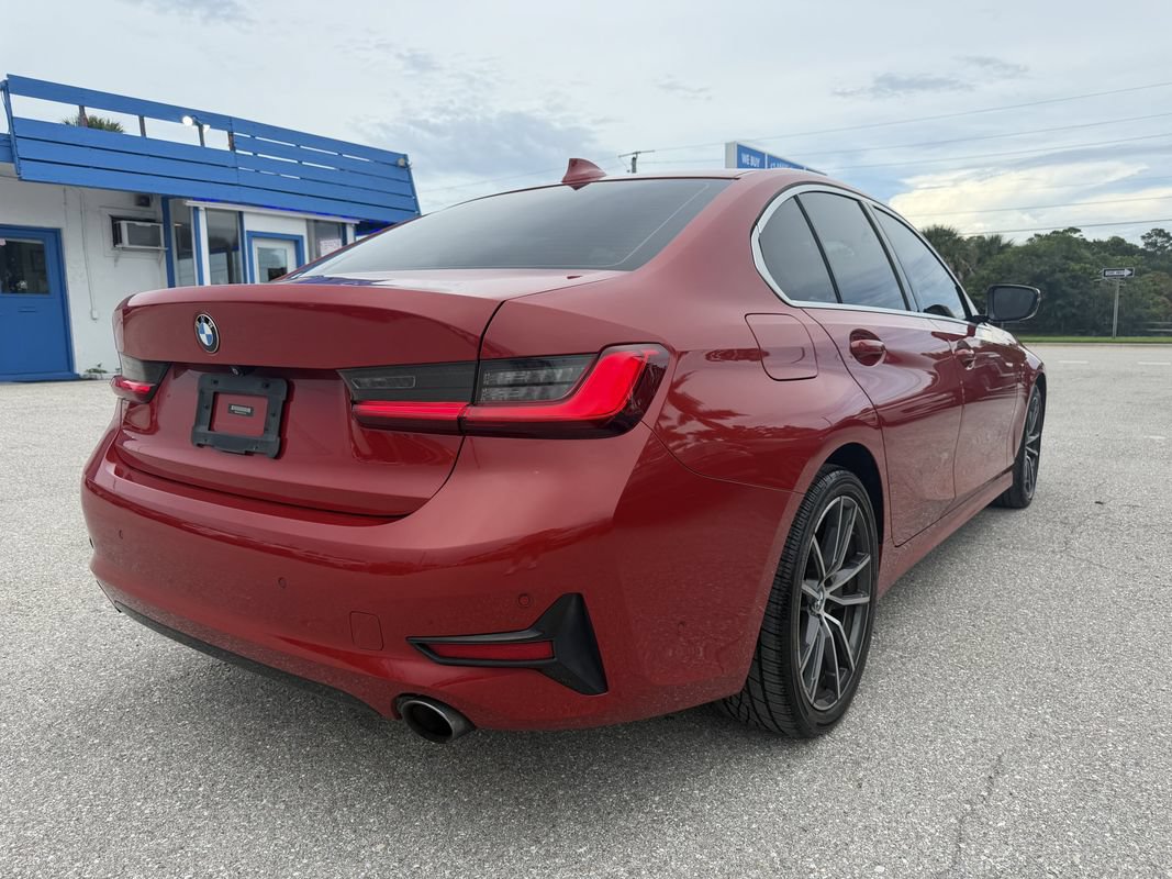 Used 2019 BMW 330i Sedan w/ Convenience Package RWD image 3