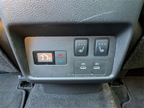 Certified 2024 Nissan Rogue Platinum w/ Platinum Premium Package image 27