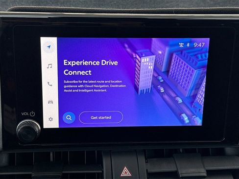 Used 2024 Toyota RAV4 SE image 22