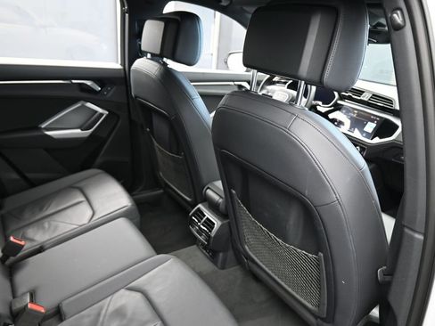 Used 2025 Audi Q3 2.0T Premium image 43