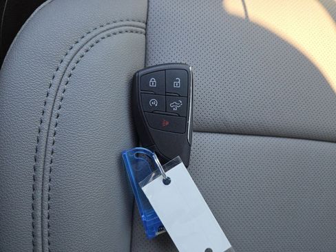 New 2026 GMC Sierra 2500 SLT w/ SLT Premium Package image 38