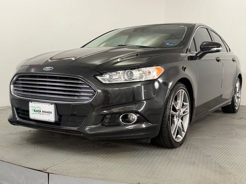 Used 2013 Ford Fusion Titanium w/ Titanium Driver Assist Pkg AWD/4WD image 3