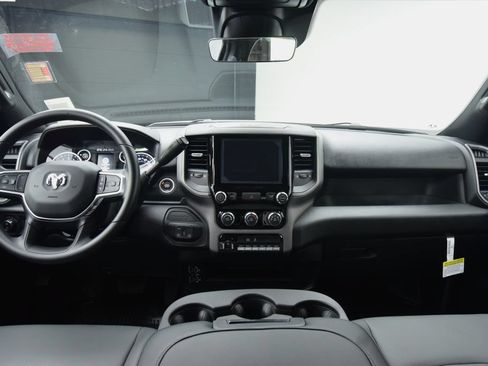 New 2026 RAM 3500 Tradesman AWD/4WD image 38