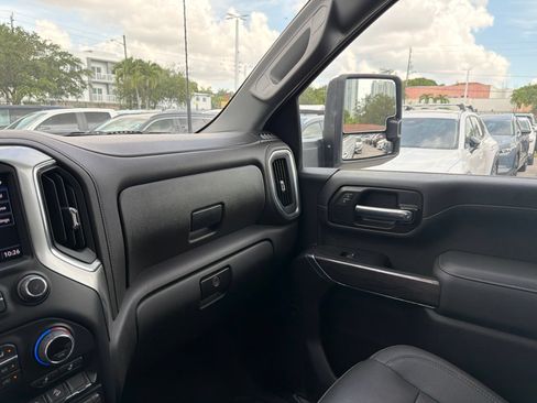 Used 2022 Chevrolet Silverado 3500 LTZ AWD/4WD image 25