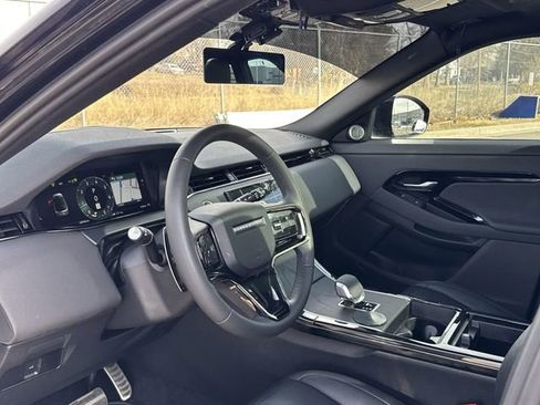 Used 2024 Land Rover Range Rover Evoque Dynamic SE image 11