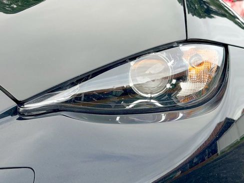 Used 2021 MAZDA MX-5 Miata Grand Touring image 9