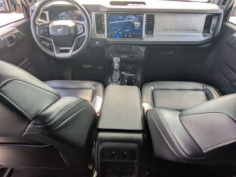 Used 2025 Ford Bronco Outer Banks image 22