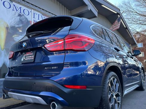 Used 2020 BMW X1 xDrive28i image 3