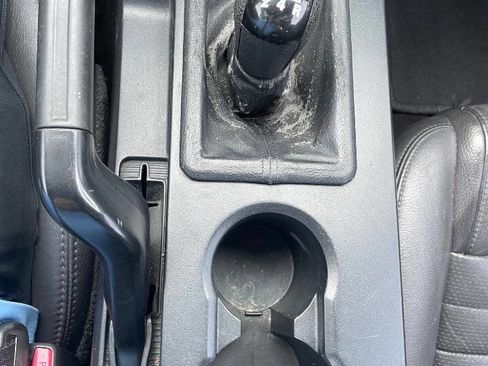 Used 2006 Ford Mustang GT Premium image 40