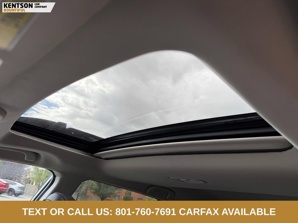 Used 2025 Subaru Outback Onyx Edition AWD/4WD image 24