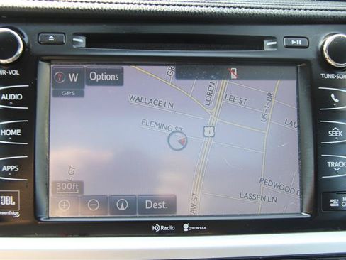 Used 2014 Toyota Highlander Limited FWD image 32